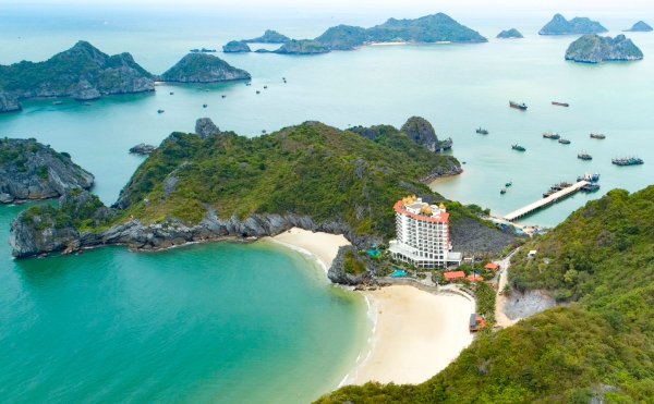 Đảo Cát Bà: Hòn ngọc xanh giữa vịnh Bắc Bộ